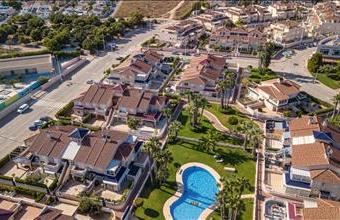 Eladó Spanyolországi tégla lakás hirdetés (49927353)