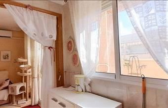 Eladó Spanyolországi tégla lakás hirdetés (44388924)