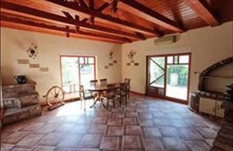 Eladó Felsőlajosi családi ház hirdetés (96994398)