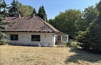 Eladó Gyöngyösi lakóövezeti telek hirdetés (31422943)