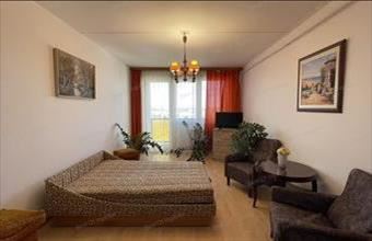 Eladó Győri panel lakás hirdetés (71783955)