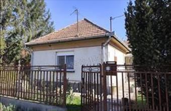 Eladó Pusztavacsi családi ház hirdetés (46774175)