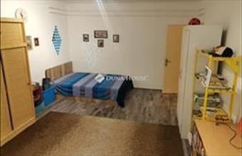 Eladó Pécsi tégla lakás hirdetés (33534669)