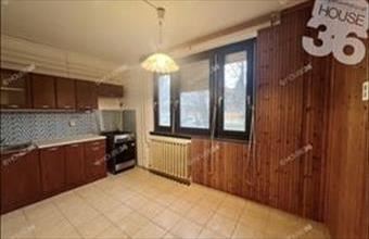 Eladó Kecskeméti panel lakás hirdetés (28574263)