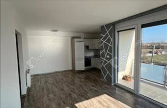 Eladó Székesfehérvári tégla lakás hirdetés (97143339)