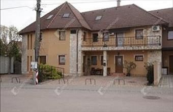 Eladó Székesfehérvári tégla lakás hirdetés (37673317)