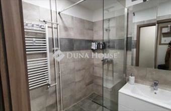 Eladó Pécsi csúsztatott zsalus lakás hirdetés (47734237)