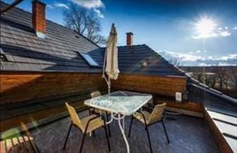 Eladó Balatonfűzfői irodaház hirdetés (73337856)