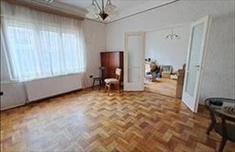 Eladó Budapest XV. kerületi családi ház hirdetés (23738893)
