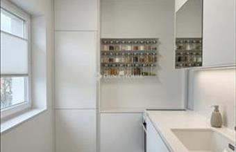 Eladó Budapest X. kerületi csúsztatott zsalus lakás hirdetés (43234922)