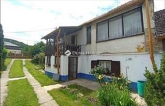 Eladó Neszmélyi házrész hirdetés (85515719)