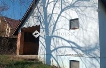 Eladó Szegedi családi ház hirdetés (48372764)