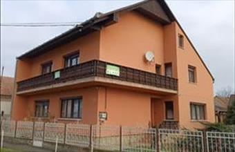 Eladó Eszteregnyei családi ház hirdetés (78587975)
