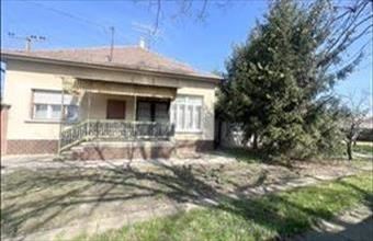 Eladó Tótkomlósi családi ház hirdetés (76433933)