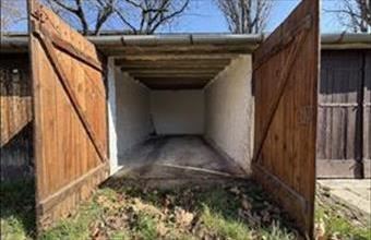 Eladó Győri egyedi garázs hirdetés (95736142)