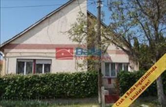 Eladó Tiszakécskei családi ház hirdetés (58264933)