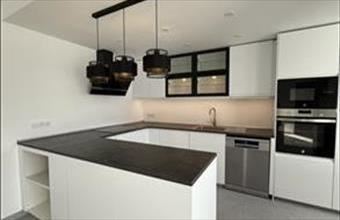 Eladó Spanyolországi tégla lakás hirdetés (78936934)