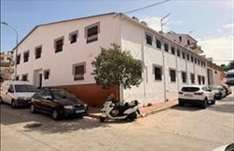 Eladó Spanyolországi sorház hirdetés (98945388)