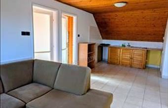 Kiadó Keszthelyi családi ház hirdetés (39379775)