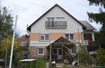 Eladó Balatonfűzfői családi ház hirdetés (44437592)