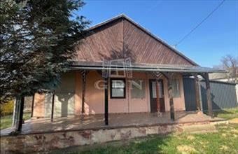 Eladó Nádasdi családi ház hirdetés (37382992)