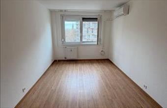 Eladó Budapest III. kerületi panel lakás hirdetés (59732225)