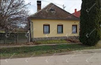 Eladó Acsádi családi ház hirdetés (49367753)