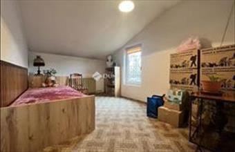 Eladó Budapest IV. kerületi családi ház hirdetés (83174466)