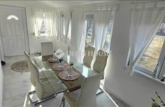 Eladó Veresegyházi családi ház hirdetés (22443393)