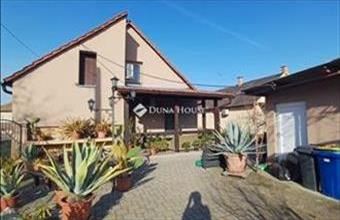 Eladó Nagykőrösi családi ház hirdetés (36687756)