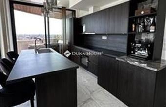 Eladó Szegedi csúsztatott zsalus lakás hirdetés (36833143)