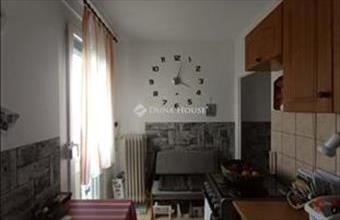 Eladó Pécsi panel lakás hirdetés (67353671)