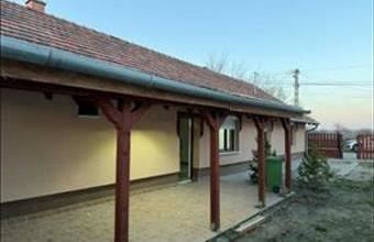 Eladó Örkényi családi ház hirdetés (44774934)