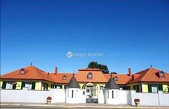 Eladó Jánossomorjai kastély hirdetés (34733293)