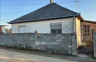 Eladó Nagykállói családi ház hirdetés (41944533)