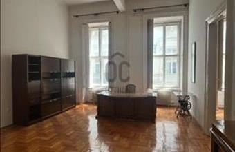 Eladó Budapest V. kerületi tégla lakás hirdetés (38395874)