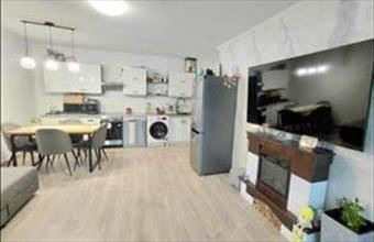 Eladó Oroszlányi tégla lakás hirdetés (33833435)