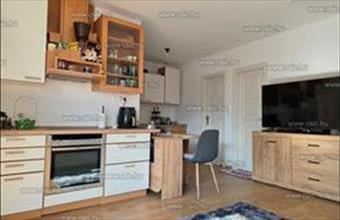 Eladó Pomázi tégla lakás hirdetés (31377694)