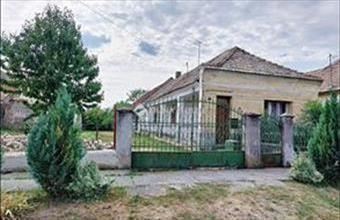 Eladó Szákszendi családi ház hirdetés (75863136)