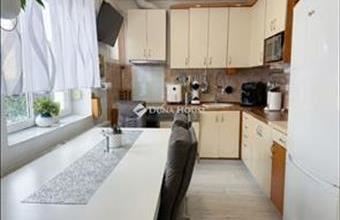 Eladó Pilisvörösvári családi ház hirdetés (74369199)