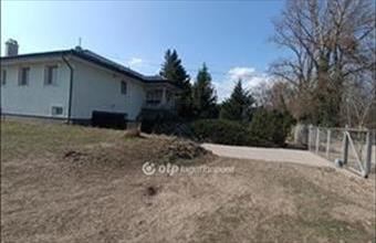 Eladó Szigetmonostori családi ház hirdetés (44639784)