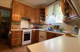 Eladó Budakeszi családi ház hirdetés (93746354)