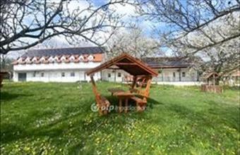 Eladó Lullai családi ház hirdetés (37993634)