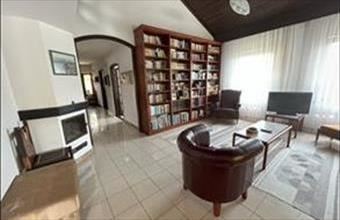 Eladó Kiskunhalasi családi ház hirdetés (24433484)