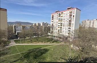 Eladó Pécsi panel lakás hirdetés (73247532)