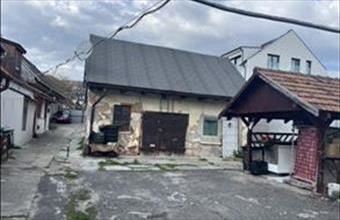 Eladó Budaörsi egyedi garázs hirdetés (99772416)