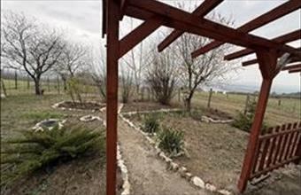 Eladó Bicskei külterületi telek hirdetés (19343433)