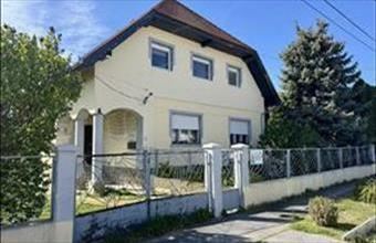 Eladó Keszthelyi családi ház hirdetés (36324422)