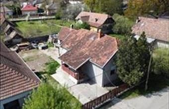 Eladó Jászapáti családi ház hirdetés (43747932)