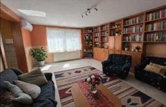 Eladó Bakonycsernyei családi ház hirdetés (42153748)